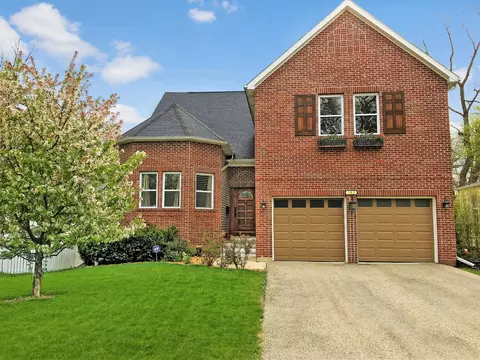 183 S Seymour Ave, Grayslake, IL 60030