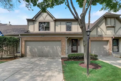 11141 Eaton Ct, Westchester, IL 60154
