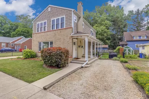 917 W Washington St, Champaign, IL 61821