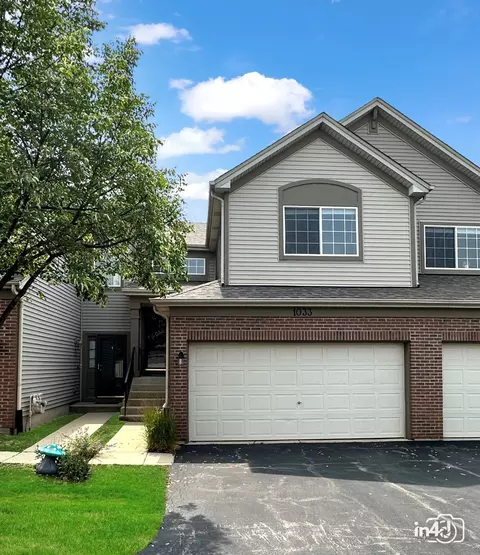 1033 Woodview Ct, Aurora, IL 60502