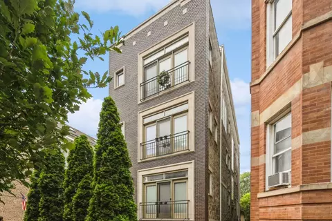 820 N Paulina St #1R, Chicago, IL 60622