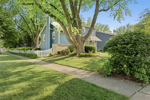 1520 Elm St, Wheaton, IL 60189 photo 5