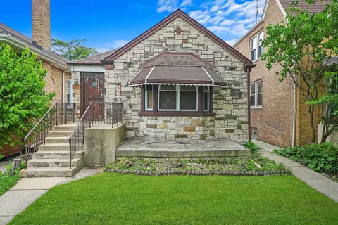 3429 N Oak Park Ave, Chicago, IL 60634