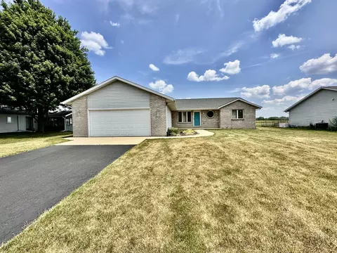 3010 Kregel Dr, Rockford, IL 61109
