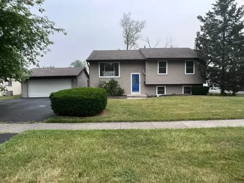 2820 Everglade Ave, Woodridge, IL 60517