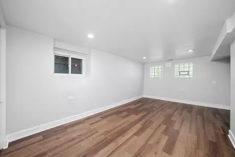 1220 E 71st Pl, Chicago, IL 60619 photo 25