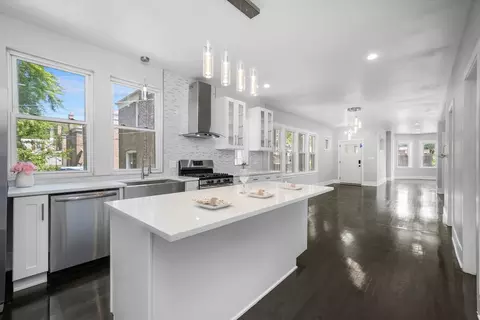 1220 E 71st Pl, Chicago, IL 60619 photo 13