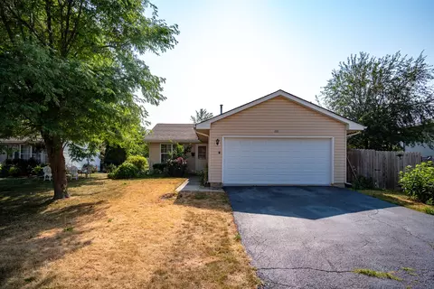 1335 Elder Dr, Aurora, IL 60506