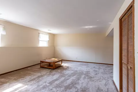 1335 Elder Dr, Aurora, IL 60506 photo 10
