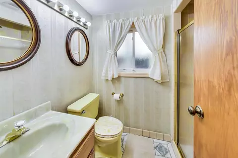 130 Westmere Rd, Des Plaines, IL 60016 photo 26