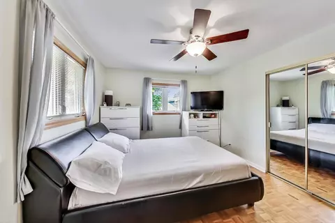 130 Westmere Rd, Des Plaines, IL 60016 photo 12