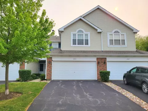 2283 Briar Ct, Hoffman Estates, IL 60169