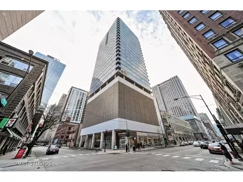 550 N Saint Clair St #1503, Chicago, IL 60611