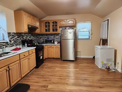 333 Ryerson Ave, Elgin, IL 60123 photo 5
