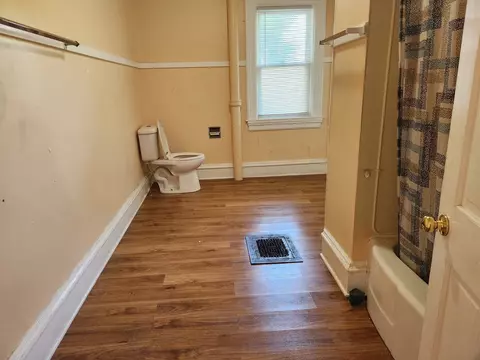 333 Ryerson Ave, Elgin, IL 60123 photo 13