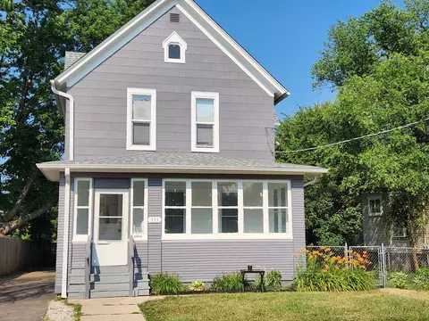 333 Ryerson Ave, Elgin, IL 60123