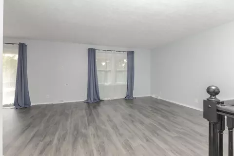 100 Riss Dr, Normal, IL 61761 photo 12