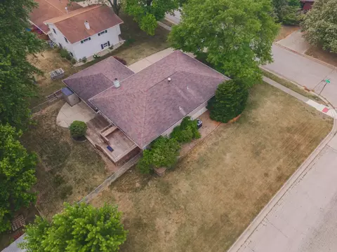 100 Riss Dr, Normal, IL 61761 photo 7