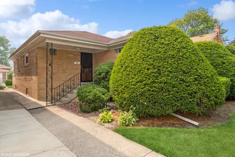 1644 N 17th Ave, Melrose Park, IL 60160