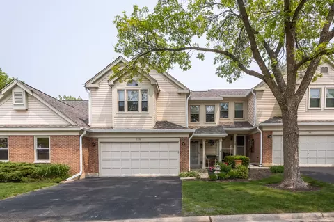 1331 Glengary Ct, Wheeling, IL 60090 photo 3
