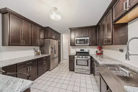 270 Wildspring Ct #8-6, Itasca, IL 60143 photo 6