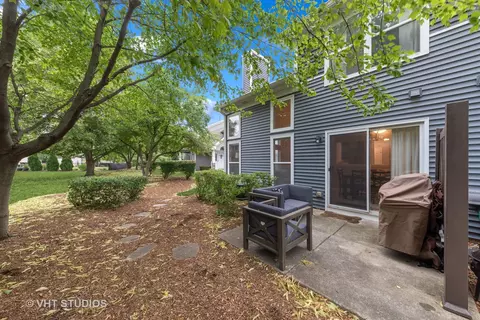 270 Wildspring Ct #8-6, Itasca, IL 60143 photo 18