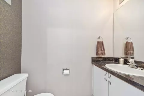 270 Wildspring Ct #8-6, Itasca, IL 60143 photo 17