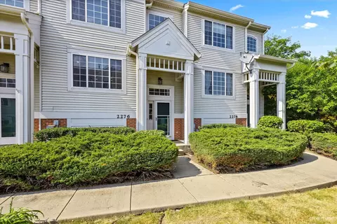2276 Daybreak Dr #2276, Aurora, IL 60503