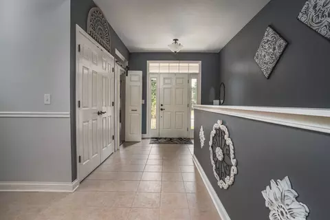 1731 Cashel Ln, Mchenry, IL 60050 photo 12