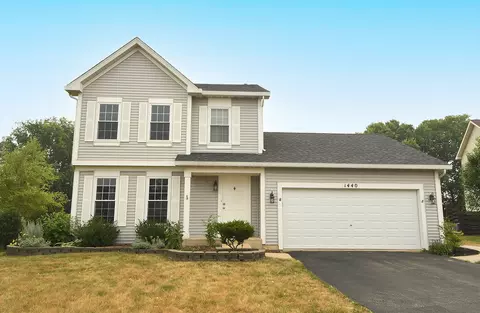 1440 Bluestem Ln, Minooka, IL 60447
