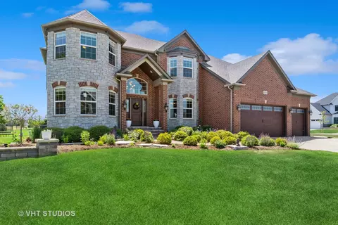 4344 Winterberry Ave, Naperville, IL 60564