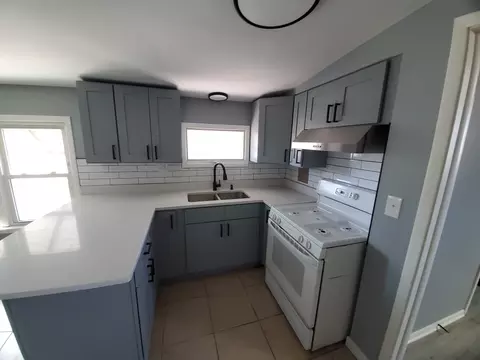 118 E North Ave, Addison, IL 60101 photo 36