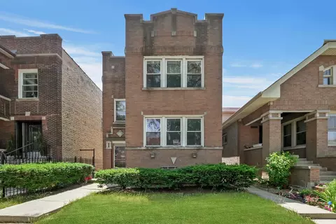 4413 W Deming Pl, Chicago, IL 60639