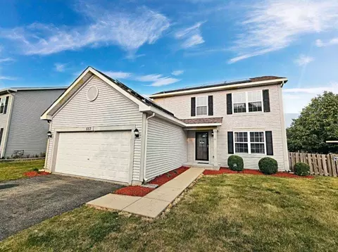 553 Scott Ln, Romeoville, IL 60446