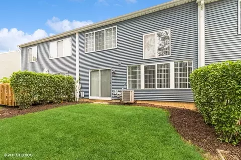 1273 Silk Oak Ln, Bartlett, IL 60103 photo 18