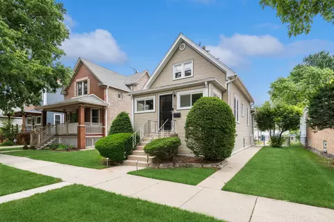 1168 S Grove Ave, Oak Park, IL 60304
