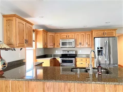 613 E 3rd St, Rock Falls, IL 61071 photo 7