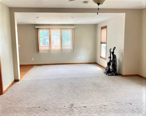 613 E 3rd St, Rock Falls, IL 61071 photo 9