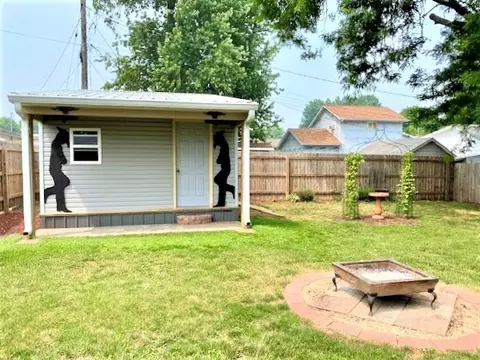 613 E 3rd St, Rock Falls, IL 61071 photo 3
