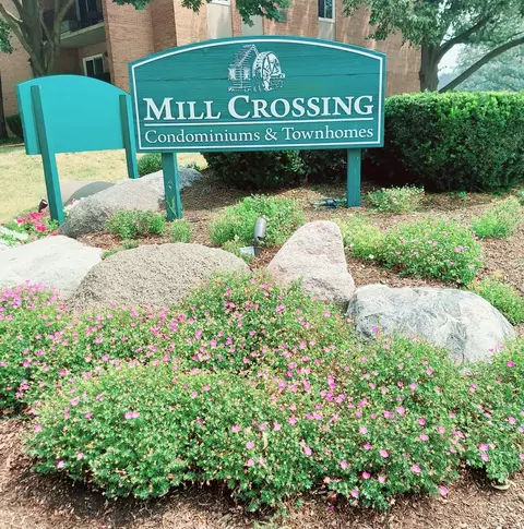 520 Burning Tree Ln #205, Naperville, IL 60563 photo 26