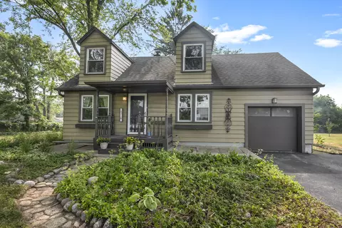 4716 Lincoln Ave, Lisle, IL 60532