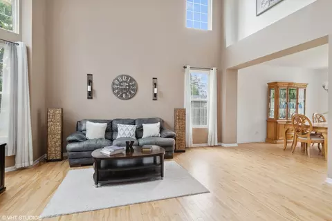 11325 Glenbrook Cir, Plainfield, IL 60585 photo 4