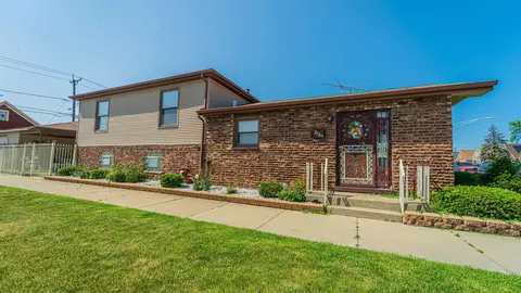 3550 E 107th St, Chicago, IL 60617 photo 4
