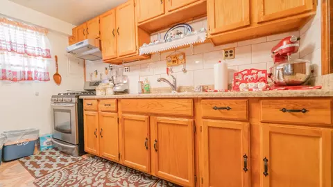 3550 E 107th St, Chicago, IL 60617 photo 35