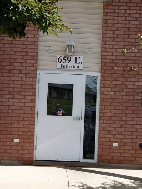 659 E Fullerton Ave #9-208, Glendale Heights, IL 60139