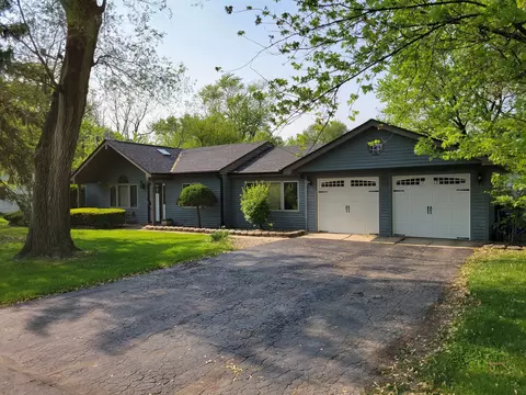 8220 W 135th St, Orland Park, IL 60462