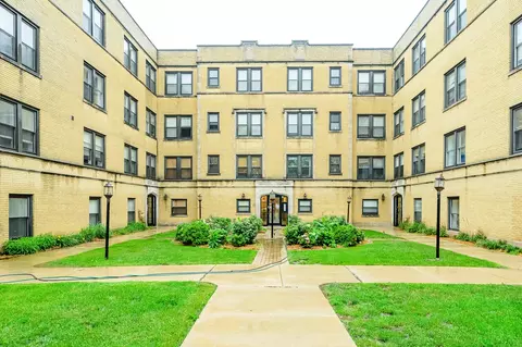 5158 N Avers Ave #1E, Chicago, IL 60638