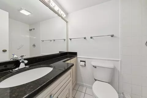 2521 Honeysuckle Ln, Rolling Meadows, IL 60008 photo 15