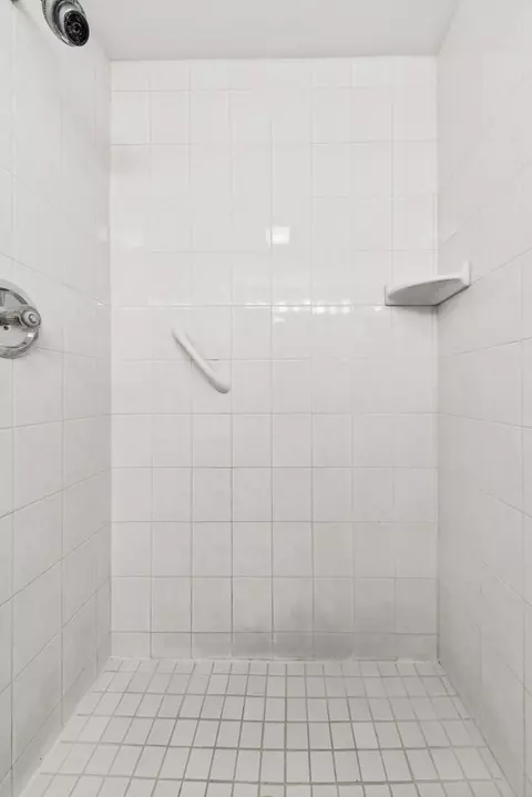 2521 Honeysuckle Ln, Rolling Meadows, IL 60008 photo 16