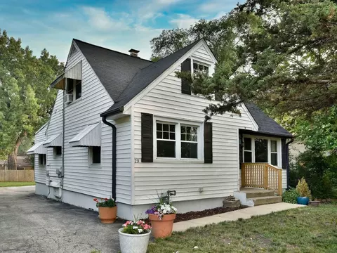 29 W North Ave, Lombard, IL 60148